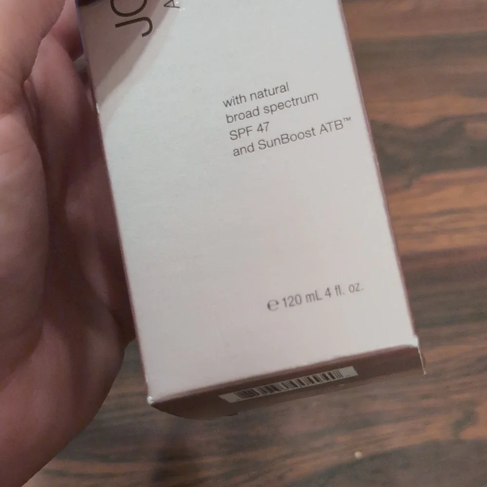 Josie Maran Argan Daily Moisturizer Sunscreen SPF 47 Broad Spectrum 4 fl. oz.